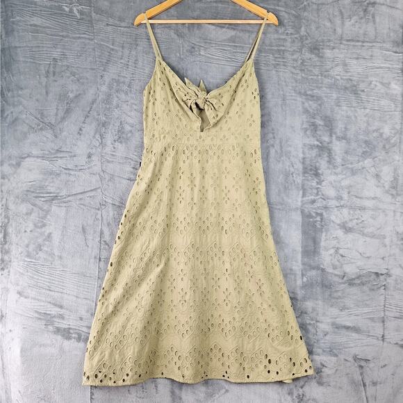 Womens Dress Medium Green Babydoll Y2K Eyelet Fairy Boho Tie Front Coquette NWT - Picture 1 of 10